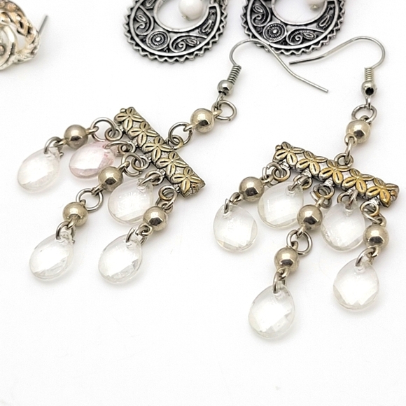 Lot of 8 Silver Gold Tone Vintage Earrings Set + 1 Timex Watch - Picture 6 of 11